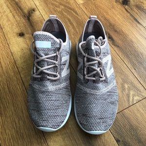 New Balance Women’s FuelCore Coast v4 Hoodie